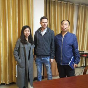 News 11:  Customers from UK came to visit the factory